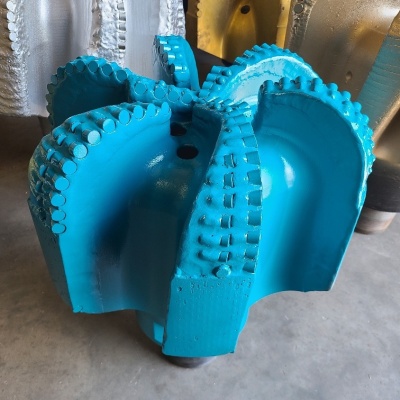 Ulterra-Rebuilt-Split-blade-PDC-Bit3